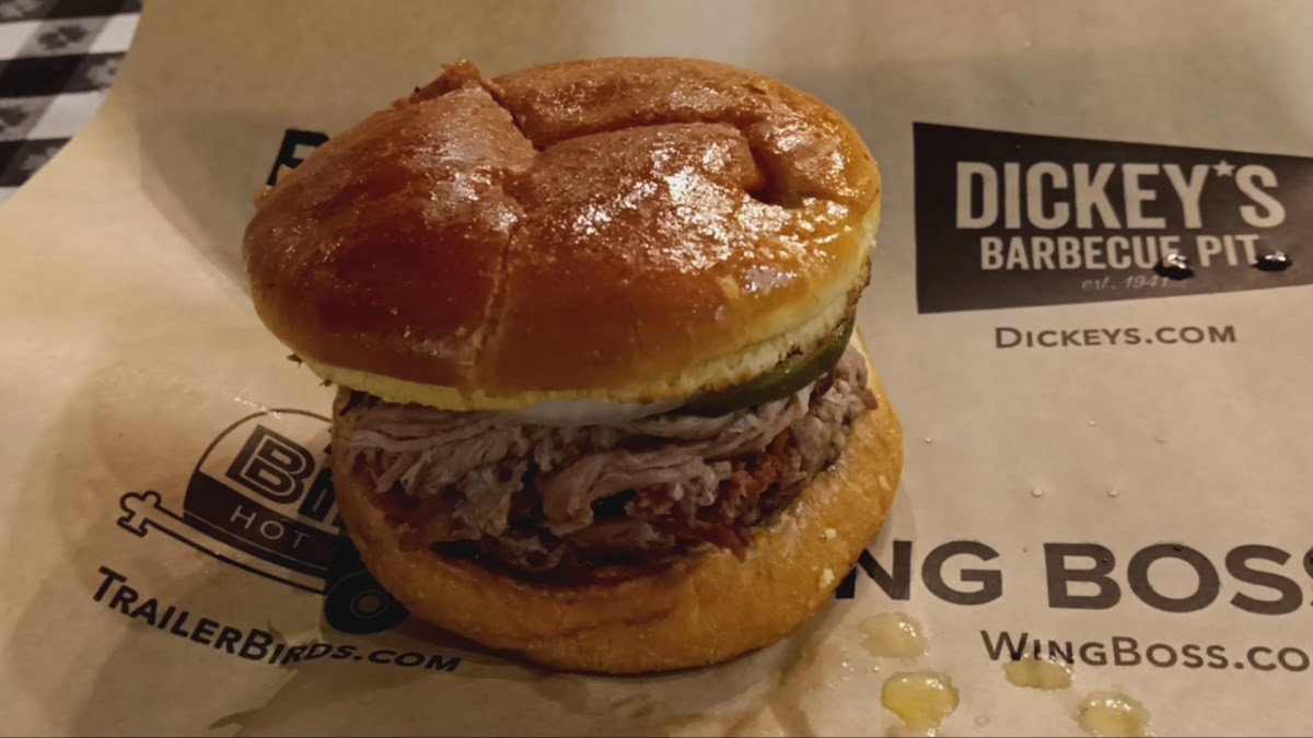 Dickey's Barbecue Pit Photo 2