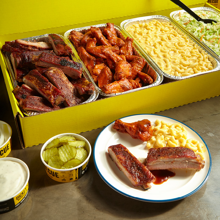 Dickey's Barbecue Pit Photo 3