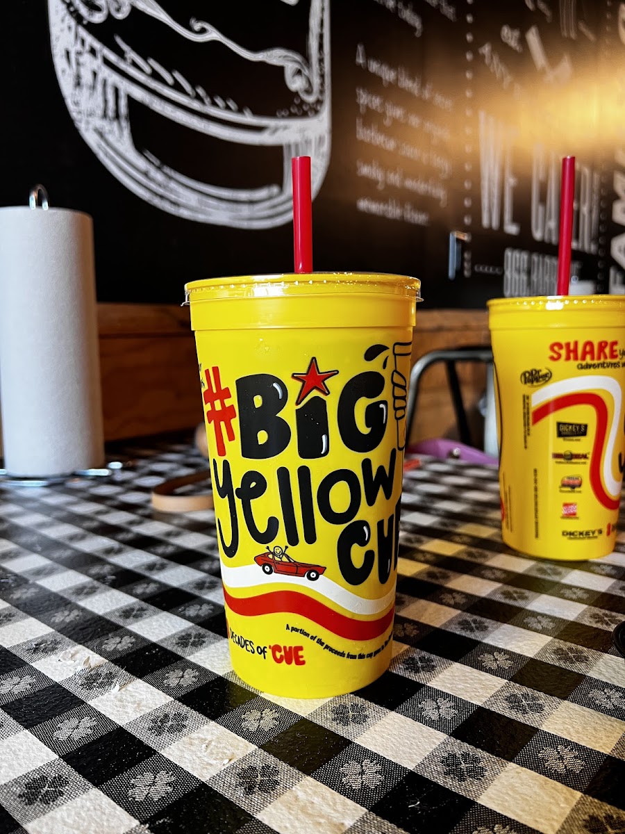 Dickey's Barbecue Pit Photo 5